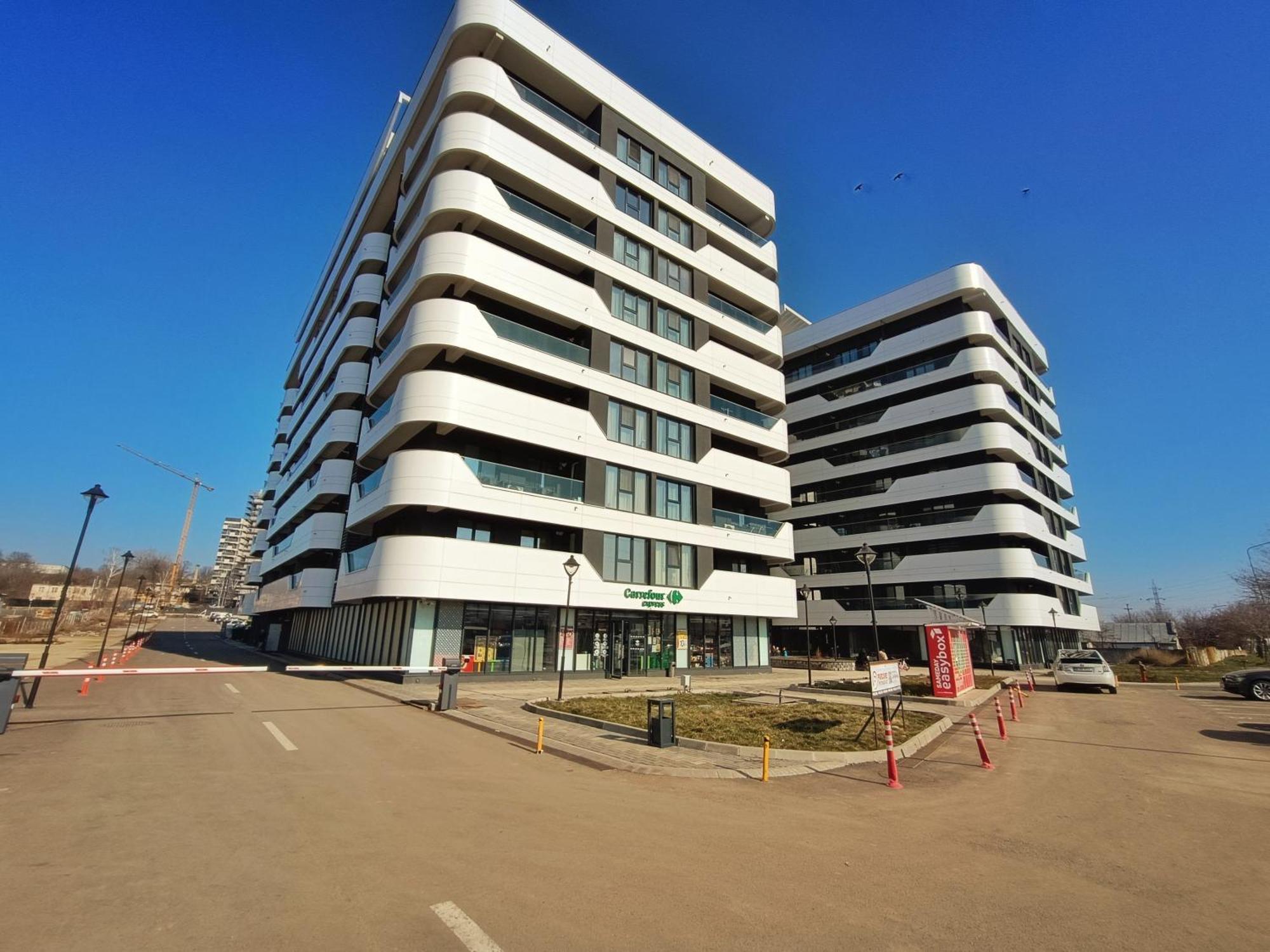 Super Apartments Near Airport With Shop & Free Parking Iasi Exteriér fotografie