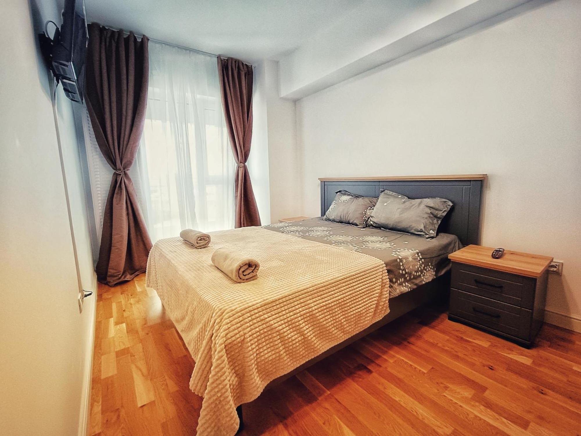 Super Apartments Near Airport With Shop & Free Parking Iasi Exteriér fotografie
